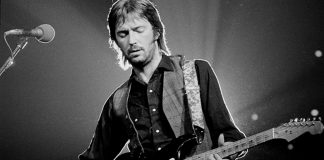 ক্লাপ্টনই ঈশ্বর!