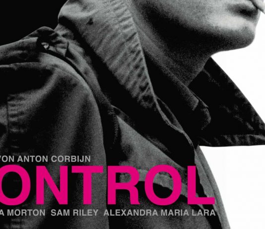 কন্ট্রোল: জয় ডিভিশন ভোকালিস্টের মর্মান্তিক আত্মহনন