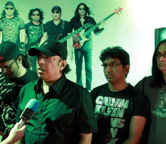 Because Forever Love Runs Blind lrb band