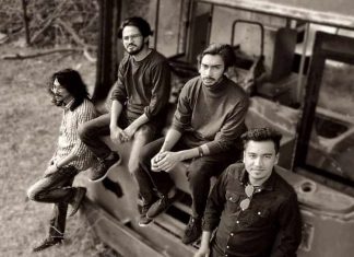 Chander Gari visits love with Purono Bus