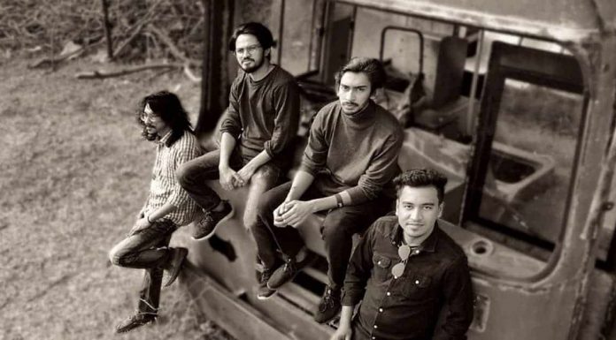 Chander Gari visits love with Purono Bus